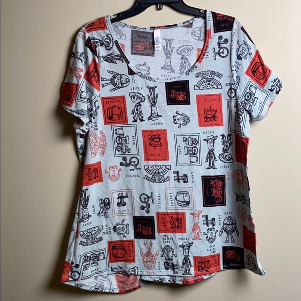 LuLaRoe Ladies T-Shirt